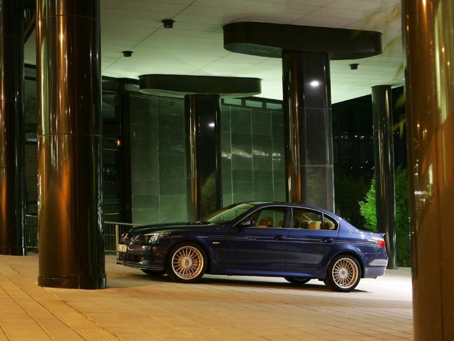  Alpina B5 Limousine (E60) 2005 года  (фото 10 из 14)
